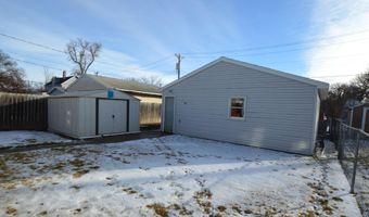 818 SE 7th Ave, Aberdeen, SD 57401