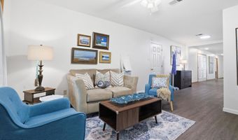7208 Hampton Dr, Biloxi, MS 39532