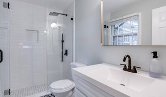 8605 VIRGINIA Ave, Annandale, VA 22003