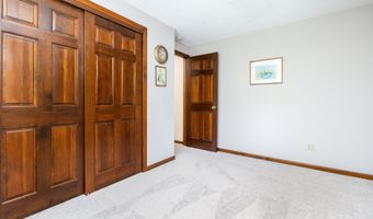 10 Empire Way, Bristol, CT 06010