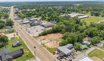 211 E MAIN, Adamsville, TN 38310