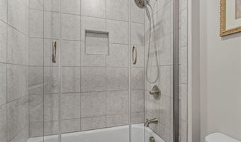 28 VANDIVER Ct, Acworth, GA 30101