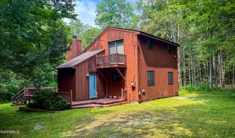 12 Bayberry Dr, Becket, MA 01223