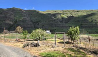 17082 Snake River Rd, Asotin, WA 99402
