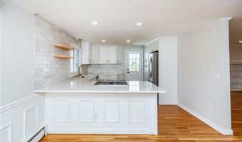 219 Brookhaven Rd, North Kingstown, RI 02852