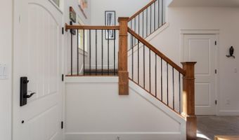 3711 NE Purcell Blvd, Bend, OR 97701