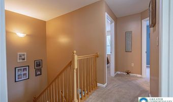 1276 Old Gate Rd, Allen, PA 18067