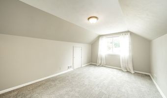 2217 Melody Ln, Anderson, IN 46012