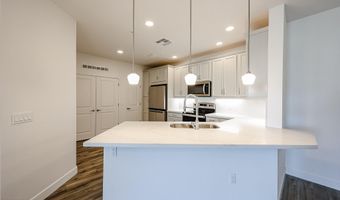 2511 W QUEEN CREEK Rd 180, Chandler, AZ 85248