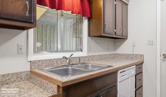 1807 11th St, Cody, WY 82414
