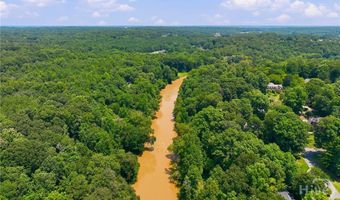 372 Woodhaven Dr, Athens, GA 30606