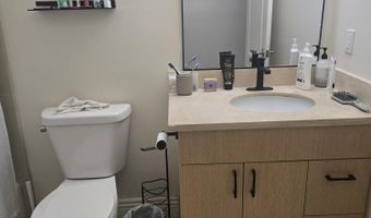 917 S New Hampshire Ave 301, Los Angeles, CA 90006