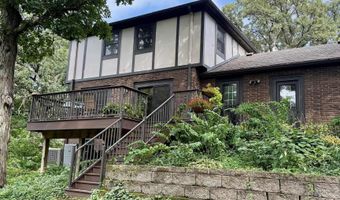 2822 Country Club Dr, Atlantic, IA 50022