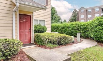 447 W LONGLEAF Dr 301, Auburn, AL 36832