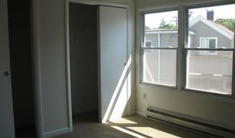 27 WEAVER Ave B, Newport, RI 02840