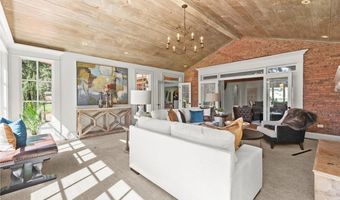 165 Crowe Rd, Alpharetta, GA 30004