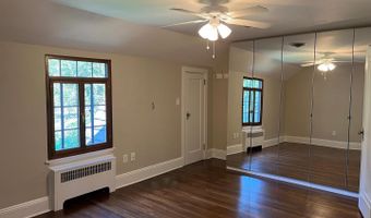 8514 WOODHAVEN Blvd, Bethesda, MD 20817