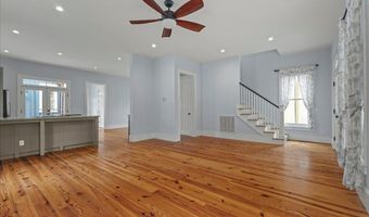 217 Whelk Rd, Beaufort, SC 29906