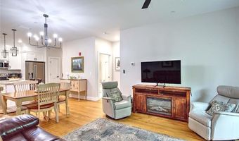 36 Old Louisquisset Pike 105, North Smithfield, RI 02896