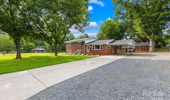 1300 Montgomery Ave, Albemarle, NC 28001