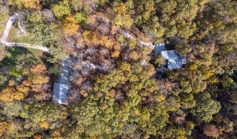 1026 Captain Ave, Aurora, MO 65605