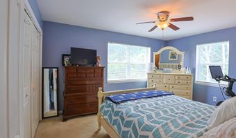 417 Helderview Dr, Altamont, NY 12009