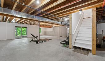 1641 Rivers Edge Ct, Adrian, MI 49221