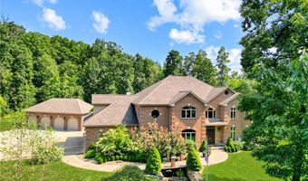 1653 Chapel Ridge Ln, Adams Twp., PA 16046