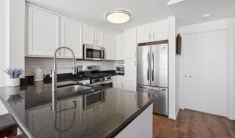 355 I St SW #601, Washington, DC 20024
