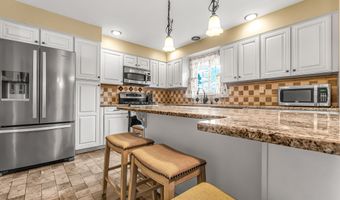 153 Westfield Ave, Ansonia, CT 06401