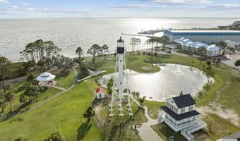 266 Dockside Dr, Port St. Joe, FL 32456