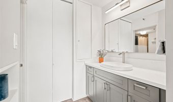 322 Aoloa St 1708, Kailua, HI 96734