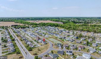160 PONDS EDGE Dr, Felton, DE 19943