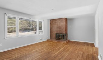 95 Moravia Rd, Avon, CT 06001