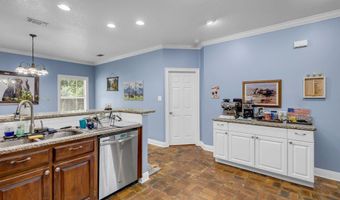 6706 S Rue Mornay S, Biloxi, MS 39532