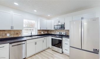 681 Stevenson Ave, Akron, OH 44312