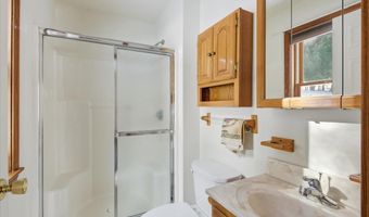 49 Cassie St, Barre, VT 05641