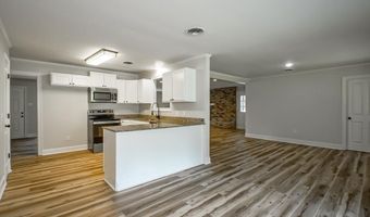 9525 Redwood Dr, Baton Rouge, LA 70814