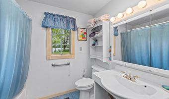 1 Mayhew Tpke, Bridgewater, NH 03222