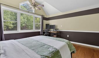 10 Mountain Rd, Brookline, NH 03033