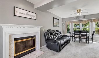 3289 Five Oaks Dr, Arnold, MO 63010