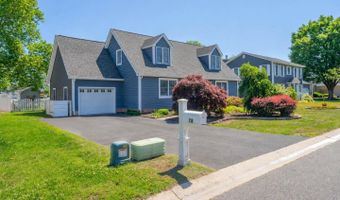 18 BAY BREEZE Dr, Lewes, DE 19958