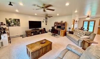 7428 Hough Rd, Almont, MI 48003