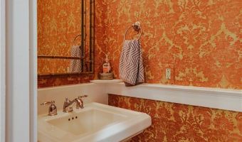 126 Briarcliff Rd 2, Athens, GA 30606
