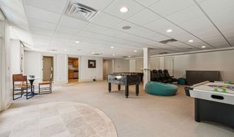 1 Willowbrook Ct, Bedford, NH 03110