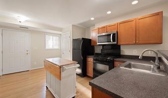 1431 N VAN DORN St, Alexandria, VA 22304