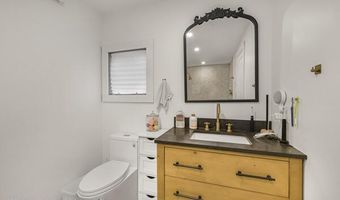 386 SPRUCE St, Alpine, WY 83128