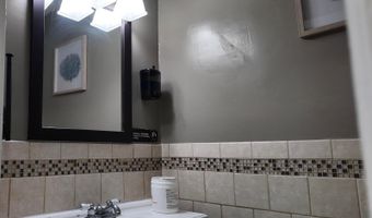 728 BROADWAY, Bayonne, NJ 07002