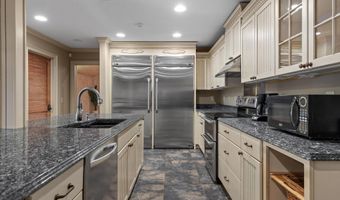 1020 Thomas Rd, Benton, TN 37307