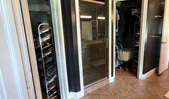 355 Woodside Ct, Batesville, IN 47006